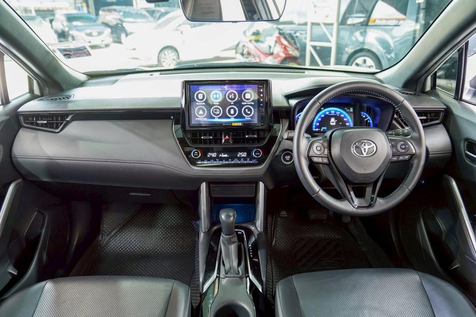 TOYOTA COROLLA CROSS 1.8 HEV GR SPORT AT  (ปี 2023)ทะเบียน: 3ขษ 6532 (กรุงเทพมหานคร)สี: ขาว ดำเครื่องยนต์: เบนซิน + ไฟฟ้า 1800cc รูปที่ 7