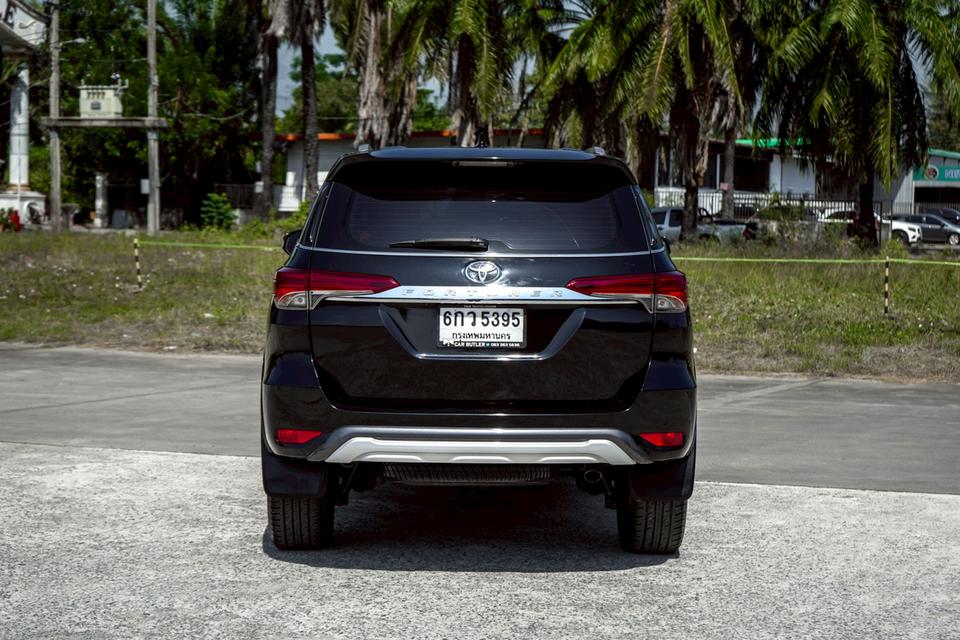 รหัสรถ CBL3595 TOYOTA FORTUNER 2.4 V AT 2017