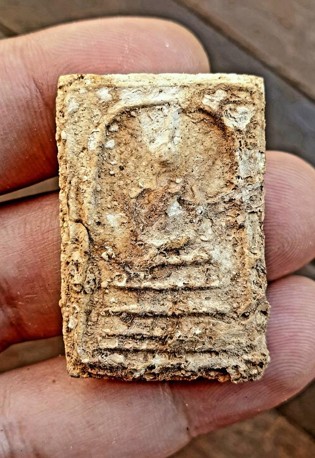 "สมเด็จวัดบางขุนพรหม พิมพ์เส้นด้าย กรุใหม่" 3