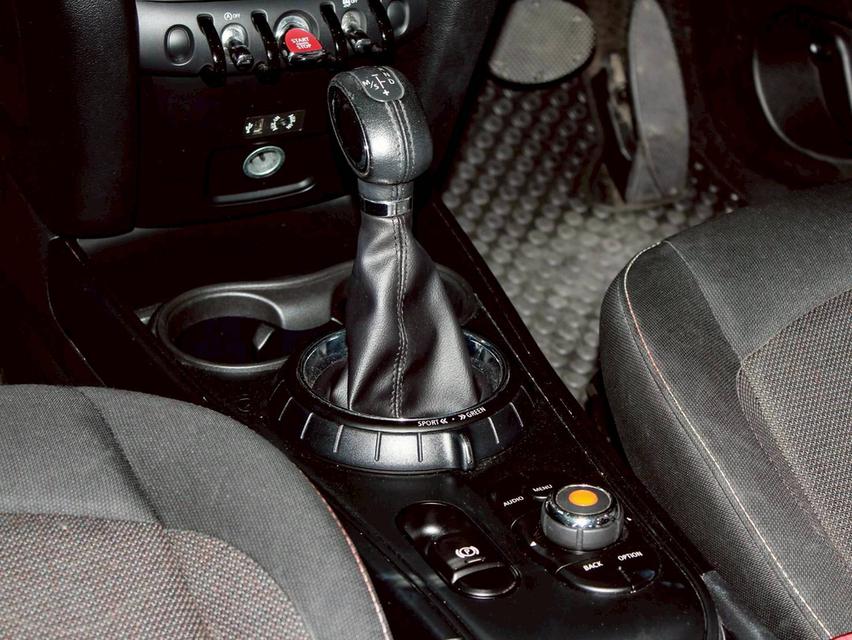 MINI COUNTRYMAN COOPER 1.5 AT  รถสวย ใหม่ ราคาดีสุดๆ 15