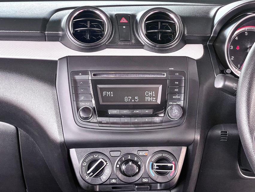 Suzuki Swift 1.2GL ปี18 7