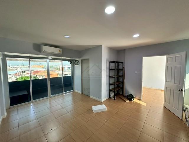 PB5957ให้เช่า โฮมออฟฟิศ 4 ชั้น ซอยลาดพร้าว 80 หมู่บ้านสินธานี รีโนเวทใหม่ ใกล้รัชดา เหม่งจ๋าย 14