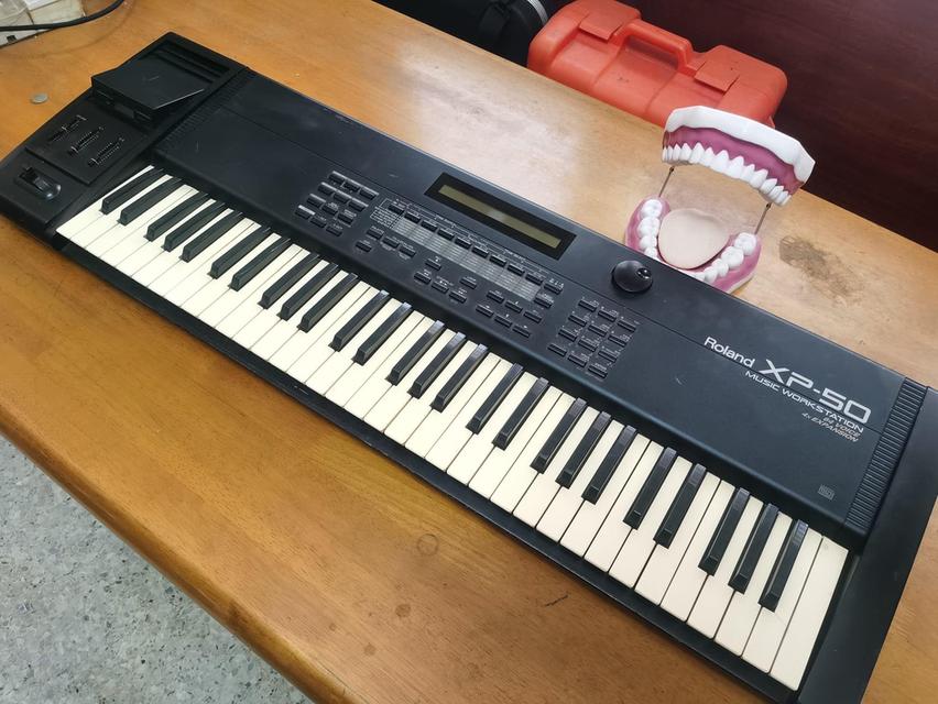 Roland XP - 50 คีย์บอร์ดมือสอง