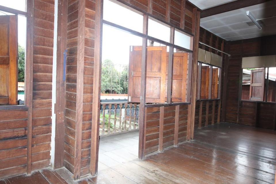 ขายบ้านพร้อมที่ดิน บ้านไม้เรือนไทย 3 ห้องนอน ติดคลองบางขุนเทียน ทำเลดี ใกล้ BTS วุฒากาศ 150 ม. 11