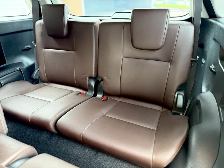 ขาย Toyota Fortuner 2.8V ปี18 17