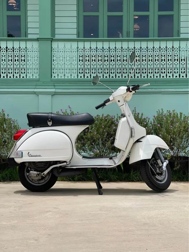 มอเตอร์ไซค์สวยๆราคาดี  Vespa PX 125 3