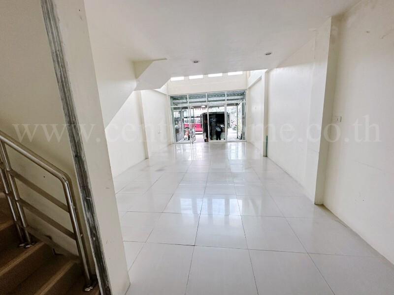 อาคารพาณิชย์ 3.5 ชั้น ทำเลทอง ถนนนวมินทร์ ใกล้ตลาดปัฐวิกรณ์ 6