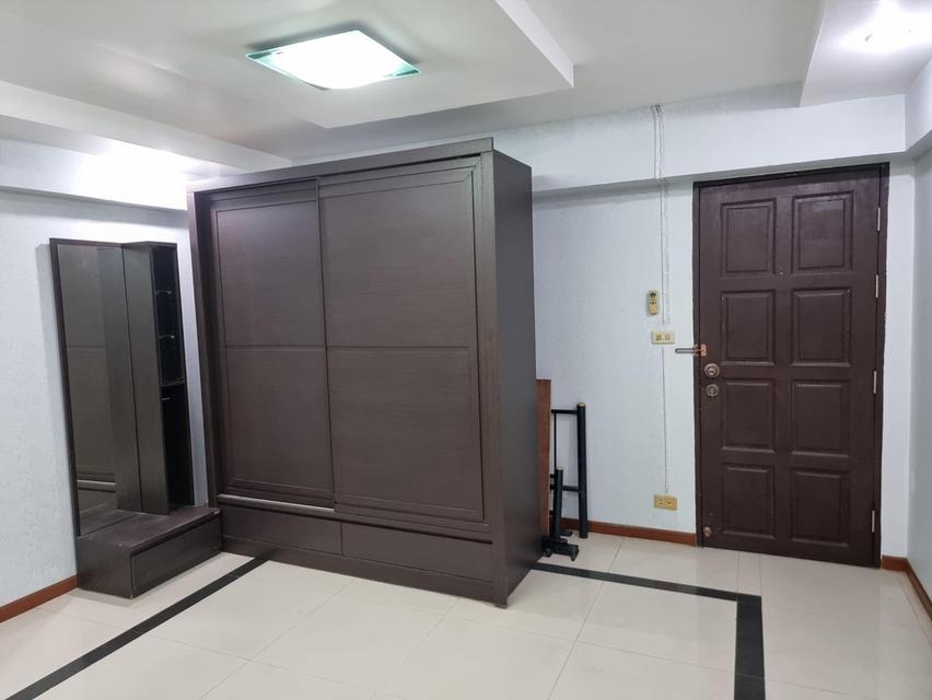 ขายห้องชุด คอนโด ย่านสะพานควาย 9