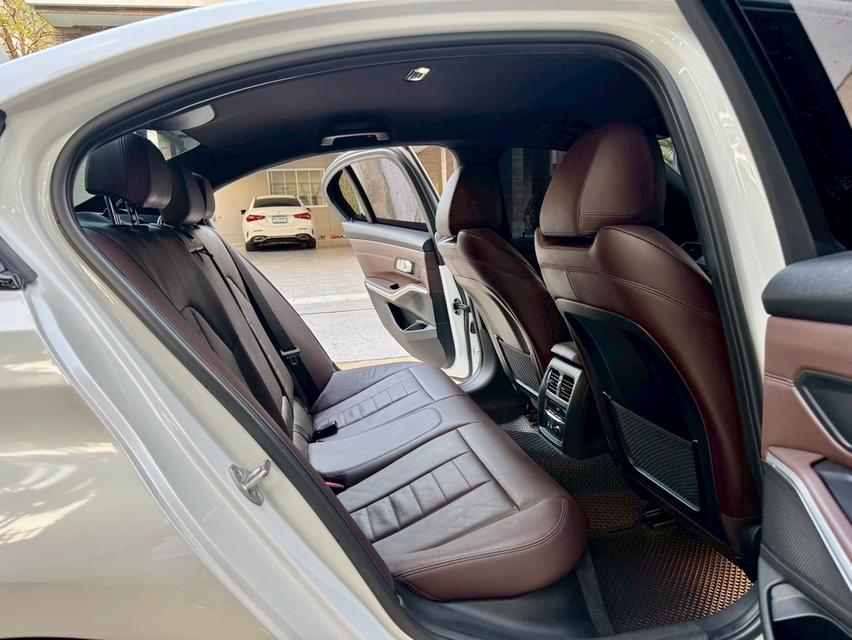 รหัสรถ AVA1843 ☃️  BMW 320d Msport Top สุด ปี 2021 รูปที่ 17