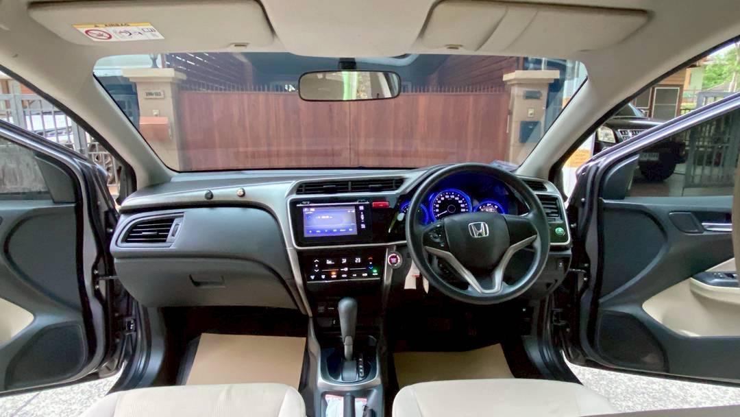 HONDA CITY 1.5 V+ ปี 2015 มือเดียวป้ายแดง รถสวยน๊อตไม่ขยับสักตัว รูปที่ 6