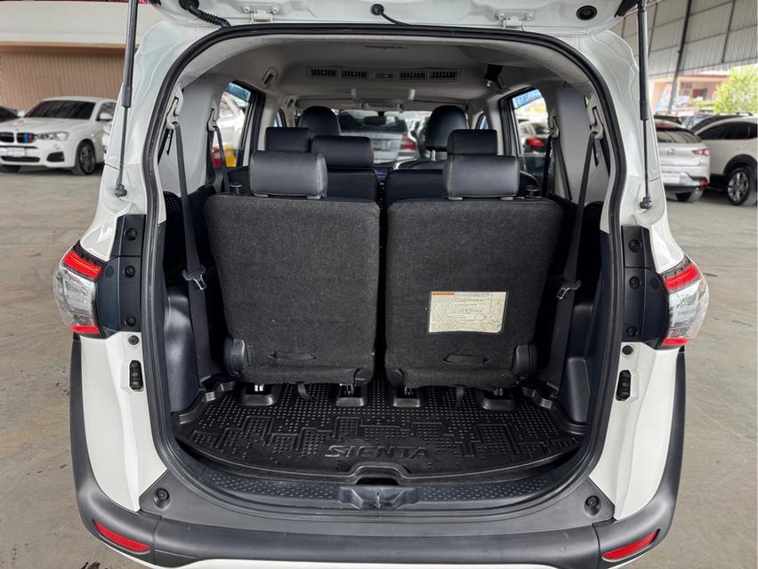 รหัสรถ WRT9744 2017 TOYOTA SIENTA 1.5V 15