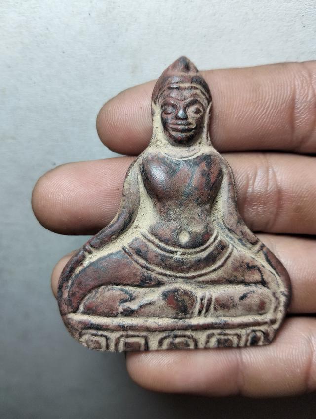 พระเครื่อง พระร่วงนั่งครองเมืองสุโขทัย