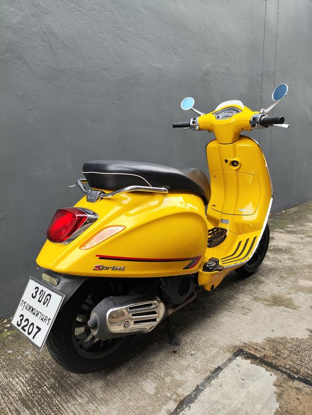 Vespa sprint 150 ปี 2021 9
