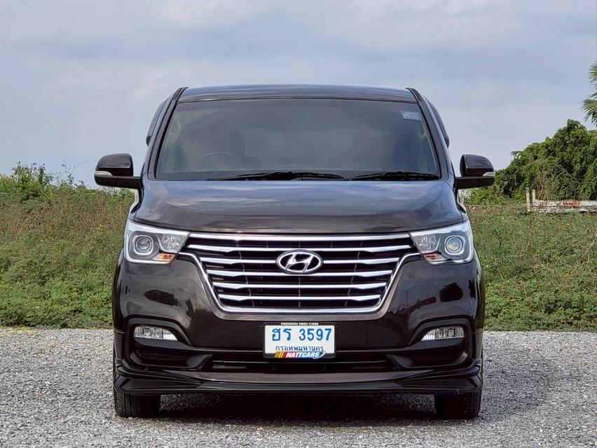 รหัสรถ NC3597 📍 HYUNDAI ✳️ H-1 ELITE (11 ที่นั่ง)