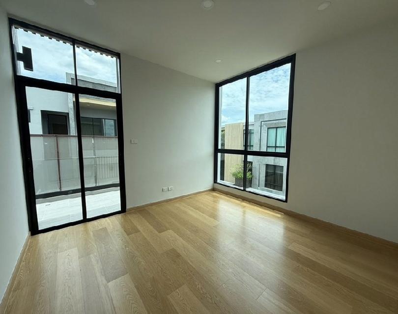 ให้เช่าบ้านเดี่ยว 3 ชั้น หลังใหญ่มาก / โครงการหรู / โครงการ เดอะมาสเตอร์ ราชพฤกษ์ สะพานเจษฎาบดินทร์ / พื้นที่ใช้สอย 350 ตารางเมตร 13