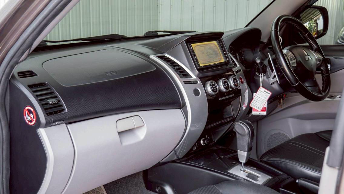 MITSUBISHI PAJERO SPORT 2.5 GT เกียร์AT ปี 2013 สีขาว โฉม ปี08-15 รูปที่ 14