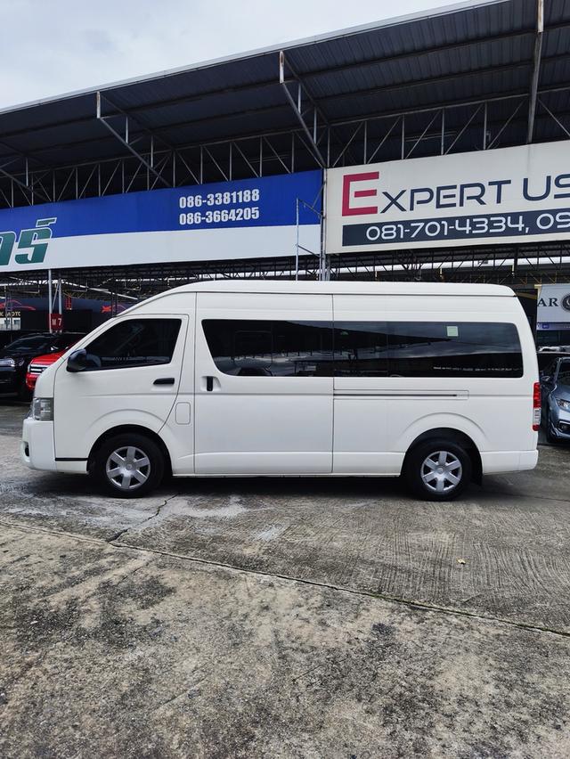 TOYOTA COMMUTER 3.0 2019 8