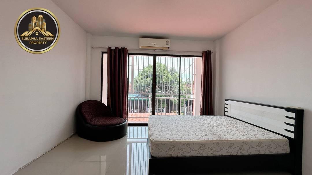 อาคารพาณิชย์ให้เช่า ศรีราชา วีงหิน 9