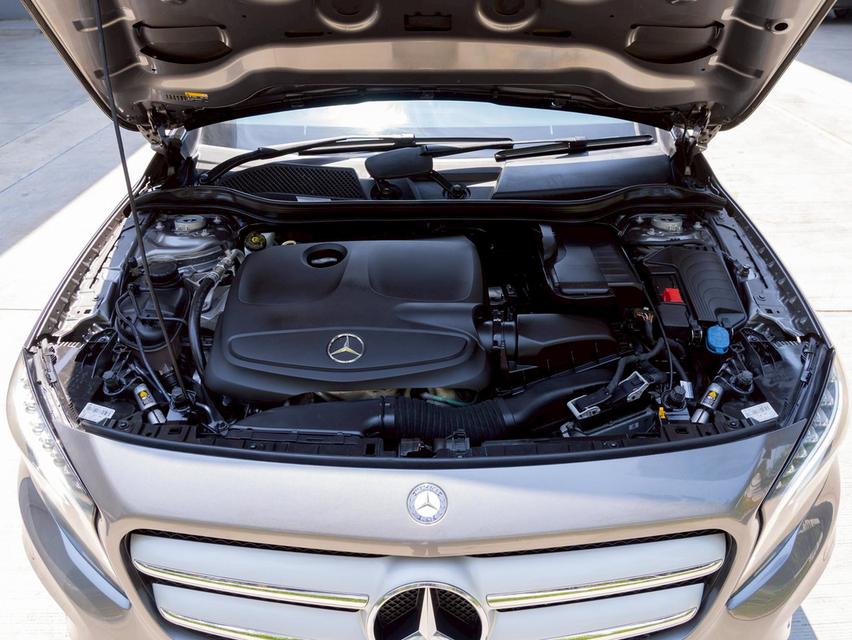 Mercedes Benz GLA200 รูปที่ 13