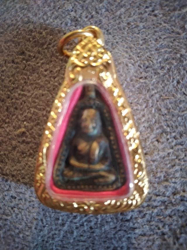 เหรียญหลวงพ่อเงิน พิมพ์จอบใหญ่ รูปที่ 3