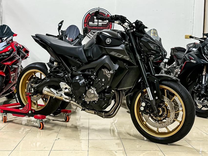 Mt09