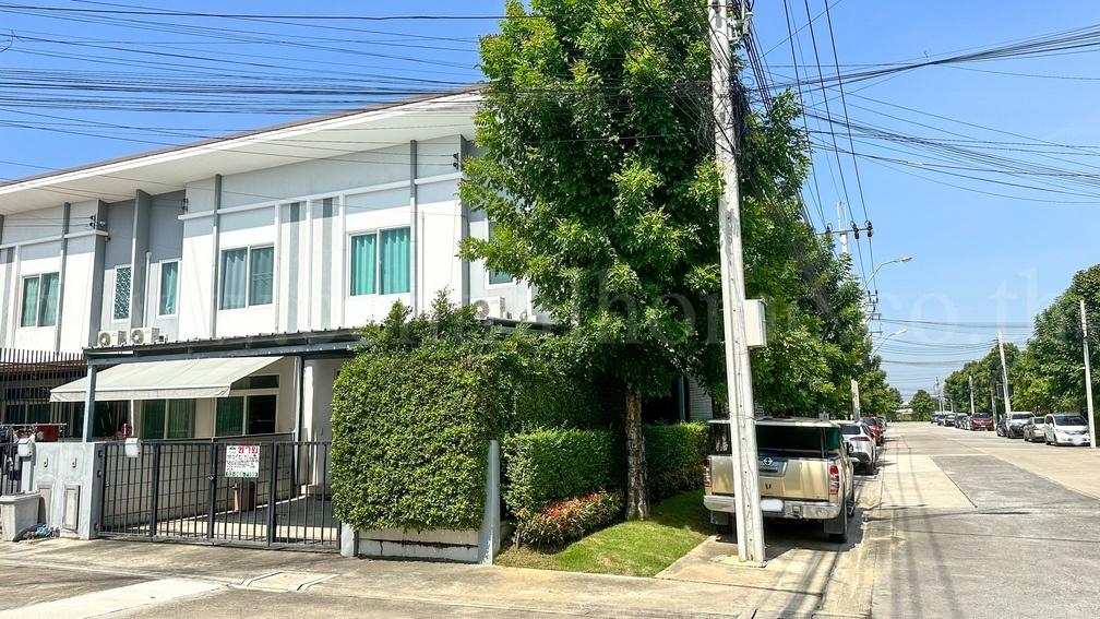ทาวน์โฮม กัสโต้ เพชรเกษม - ทวีวัฒนา หลังมุม สภาพดี พร้อมอยู่ 2