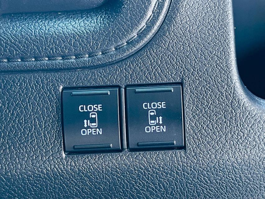 รหัสรถ PBG566 TOYOTA MAJESTY 2.8 ปี 2021  สีขาว รูปที่ 10