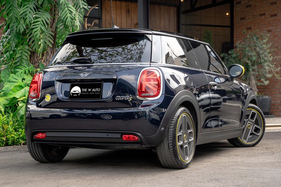 MINI Cooper SE Hatchback ปี 2022 🔋𝐌𝐈𝐍𝐈 𝐒𝐄 เท่ไม่ซ้ำใคร ไฟฟ้าล้วน ชาร์จด่วน 30 นาที! ⚡️ 2