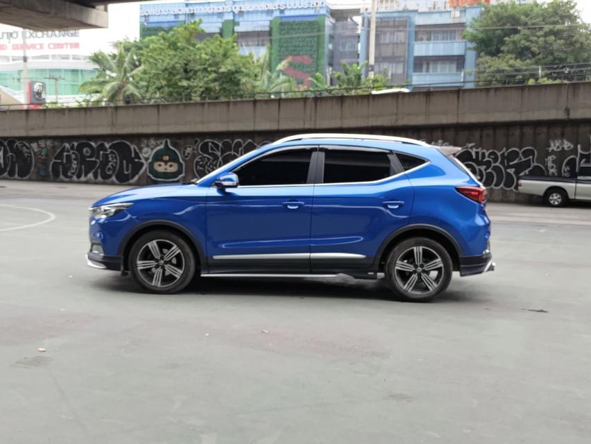 ขายรถ MG ZS 1.5X sunroof ปี 2020 สีน้ำเงิน เกียร์ออโต้ 7