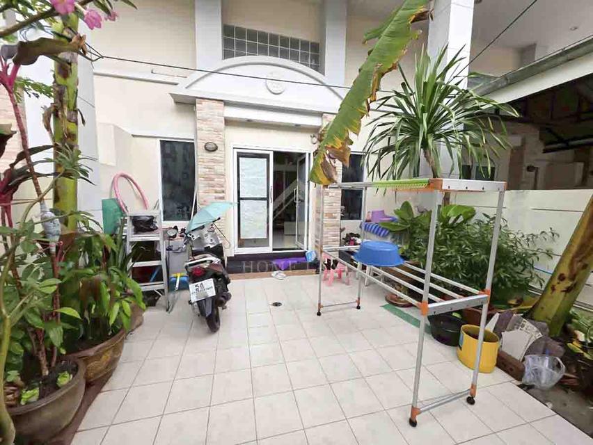 ทาวน์โฮม 2.5 ชั้น หมู่บ้าน วิดาภา พาร์ค บ้านกล้วย - ไทรน้อย 2