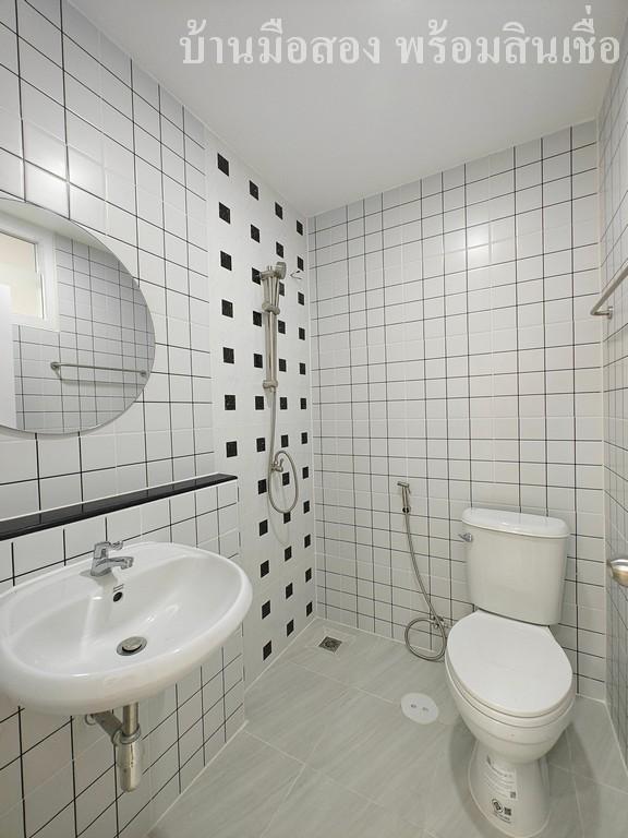 หมู่บ้านเดอะคัลเลอร์ คลอง4 6