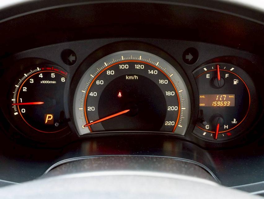 Isuzu MU-7 3.0Dvd ปี12 8