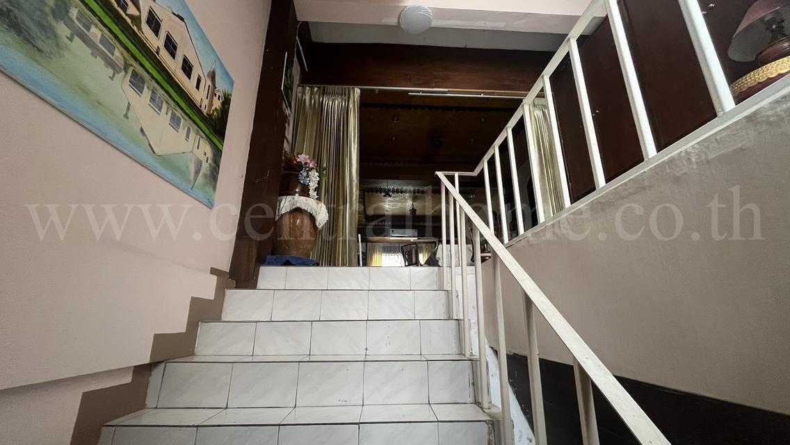 อาคารพาณิชย์ 2 คูหา ซอยแจ้งวัฒนะ 1 ทำเลดี พร้อมผู้เช่าออฟฟิศ 15