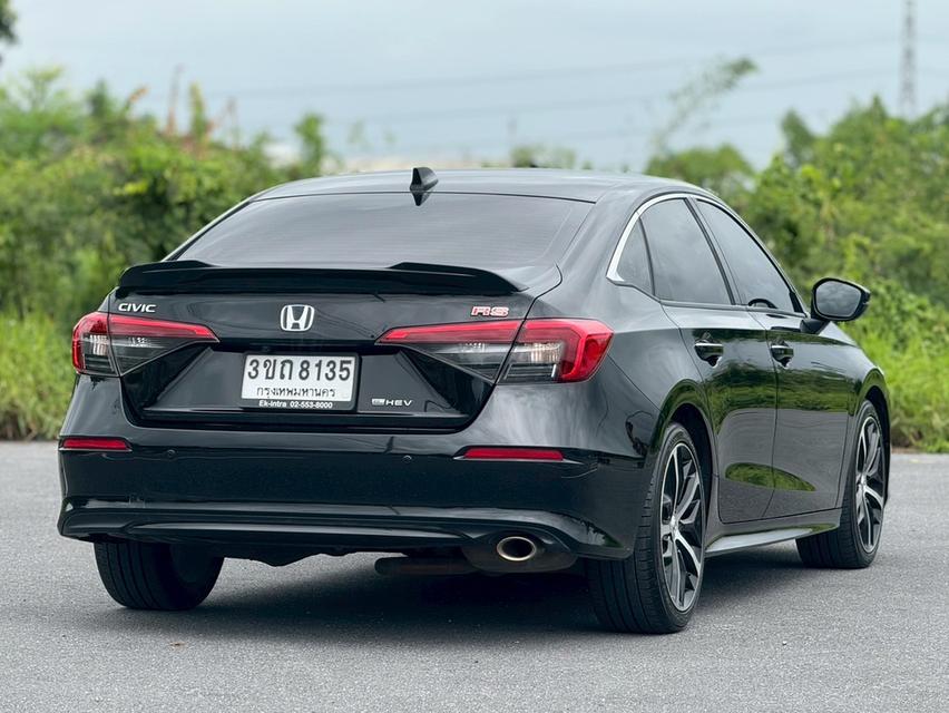 HONDA CIVIC FE Sedan 4dr e:HEV RS E-CVT FWD 2.0 Y22. สีดำ 8