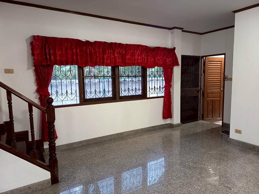 บ้านเดี่ยว125ตรวกฤษดา26 สนามกอล์ฟโพเมลโล นครชัยศรีมีสนามกอล์ฟในหมู่บ้าน 4