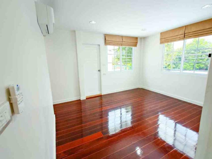 B975 ให้เช่าบ้านเดี่ยวขนาดใหญ่ ถนนศรีบูรพา นวมินทร์ 15