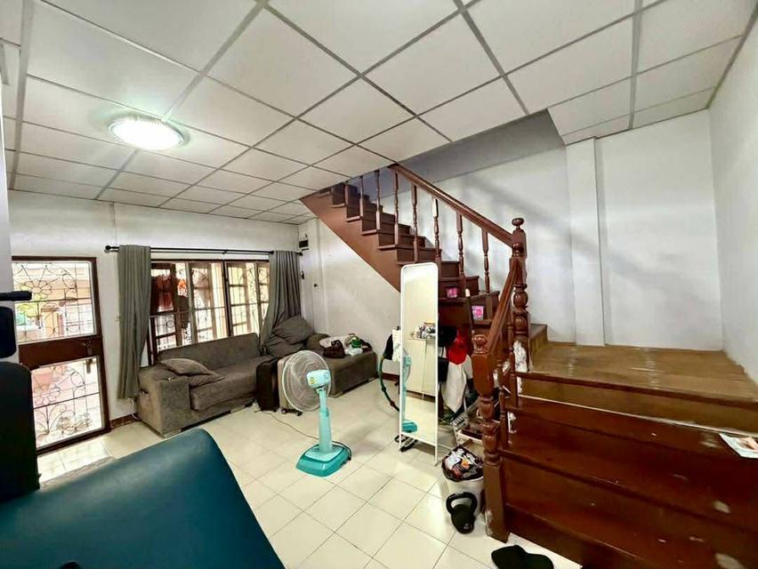 ขายบ้าน ทาวน์เฮ้าส์ พร้อมอยู่ หมู่บ้านศิริวรรณ บางบัวทอง 5