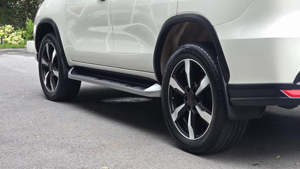 (แจ้งรหัสรถ WB36) Toyota Fortuner TRD 2.8 2wd ปี 2019 รูปที่ 10