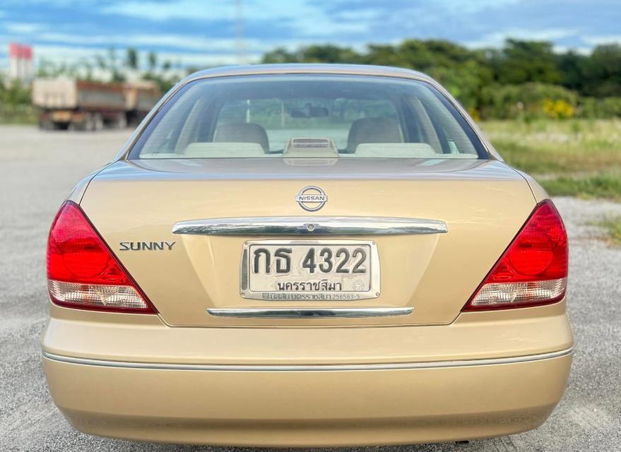 Nissan Sunny สภาพดีมือสอง 6