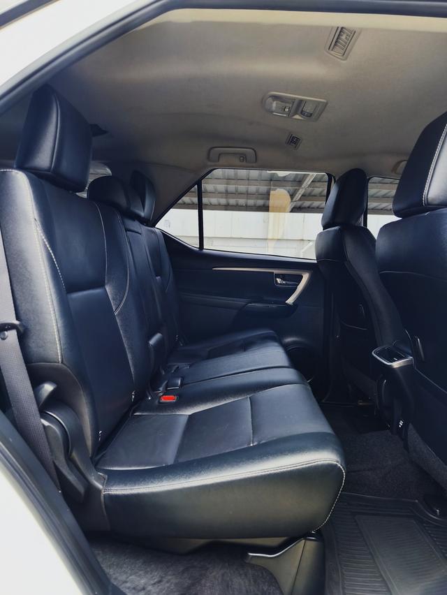 Toyota รุ่น : Fortuner 2.4 2WD รูปที่ 14