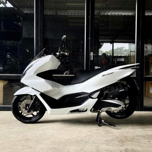 Yamaha Xmax 300 สีขาวปี2020 3