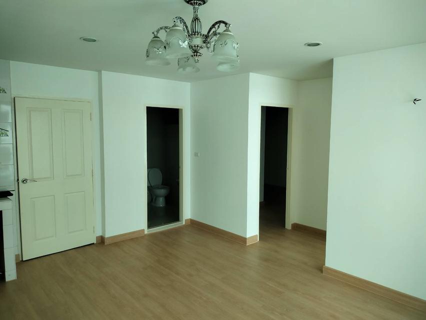 ขาย D5 Condo 56.76 ตรม. ตั้งอยู่ในซอยนวลจันทร์56 เขตบึงกุ่ม กทม. 5