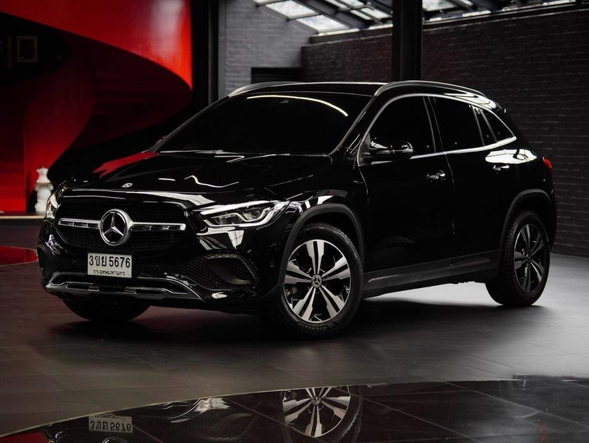 Benz GLA200 ปี 2022 เลขไมล์ 75,xxx กิโล จัดไฟแนนซ์ได้เต็ม