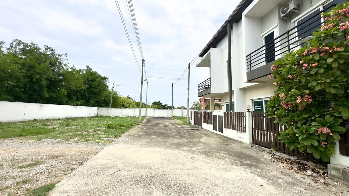 ขายยกโครงการ ที่ดินพร้อมบ้านแฝด  พร้อมพัฒนาต่อ ริมถนนเพชรเกษม ทำเลศักยภาพใจกลางปราณบุรี 8