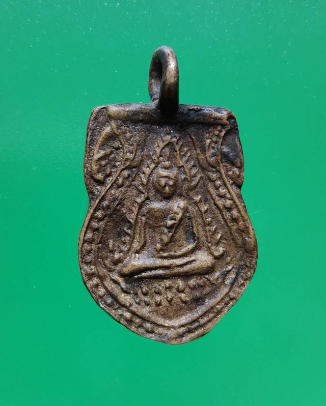 รูป 5865 เหรียญหล่อหลวงพ่อวัดเขาตะเครา พิมพ์พระพุทธชินราช หลังปีราศีงู