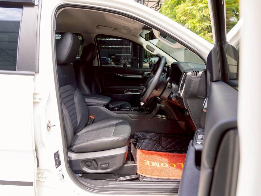 Ford Everest 2.0 Sport ปีจด 2025 16
