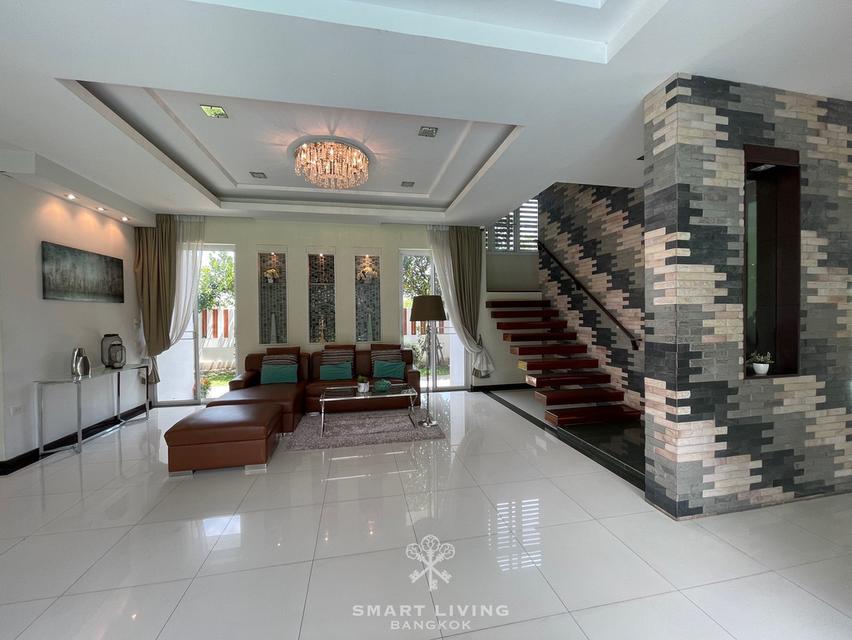 บ้านหรู เลือกอยู่เองหรือปล่อยเช่ารับรายได้ทันที สัญญาถึงสิ้นปี 2569 พร้อมสระว่ายน้ำส่วนตัว พื้นที่ขนาดใหญ่ ใกล้แฟชั่นไอส์แลนด์ 5