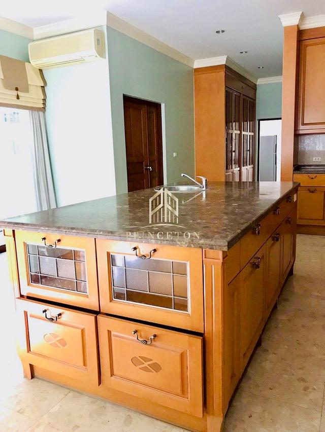 Luxury House For Sale or Rent Prukpirom Regent Sukhumvit With Private Swimming Pool 7