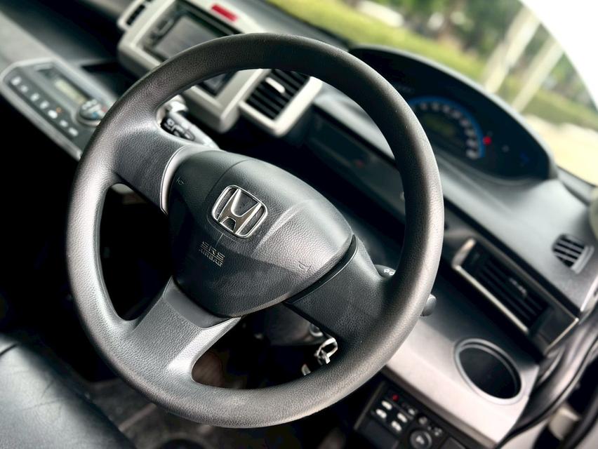 Honda Freed 1.5E ประตูสไลด์ไฟฟ้าปี:2010 เกียร์ :ออโต้ เครื่องยนต์ :เบนซิน สี :เทา รูปที่ 15