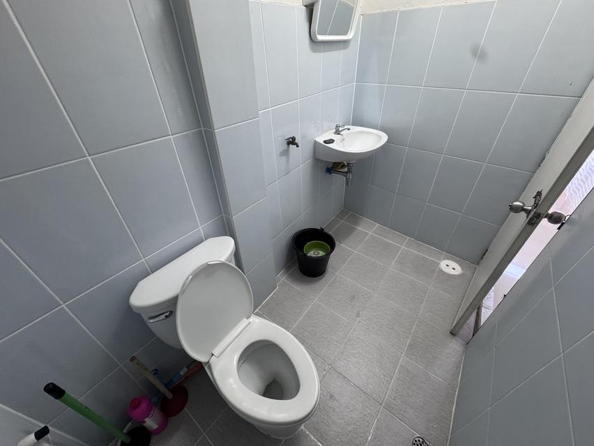 อาคารพาณิชย์ ลำปลายมาศ 15